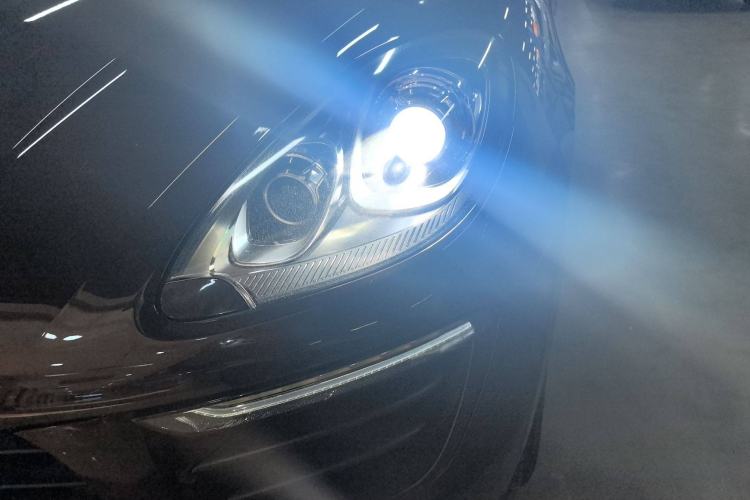 Used Porsche Macan 2017 Macan 2.0T
