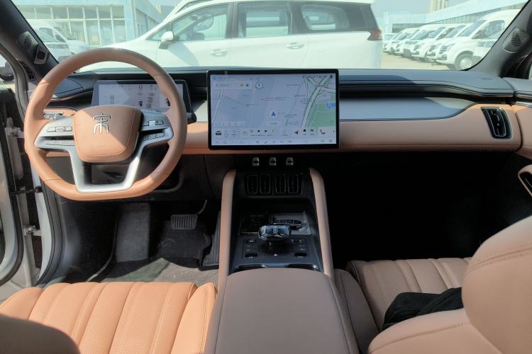 Used BYD Song L EV 2025 Intelligent Driving Version 662 km LiDAR Excellence Edition
