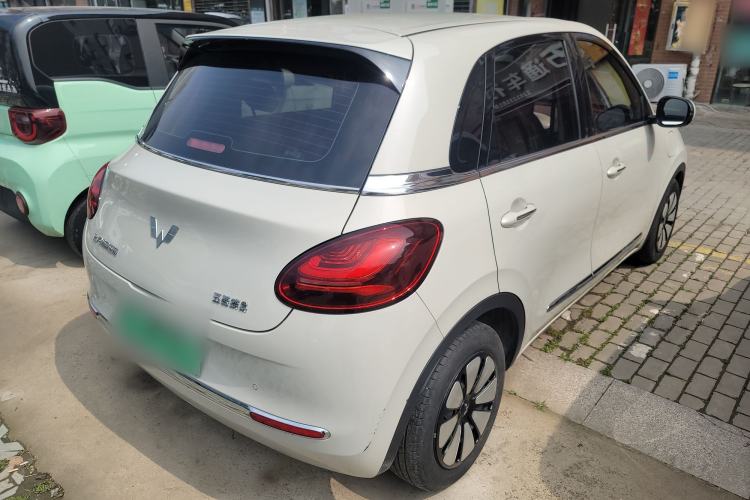 Used Wuling Bingo 2023 333 km Enjoyment Version
