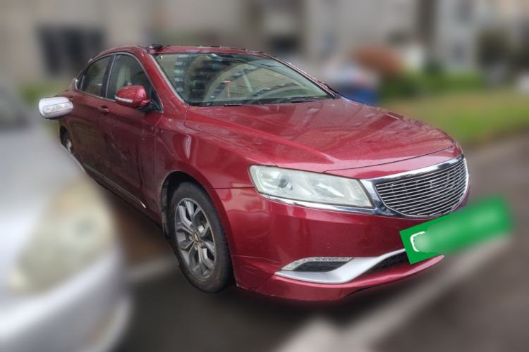 Used Geely Auto Emgrand GT 2016 2.4L Zunya Model Front Right 45 Deg