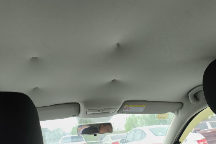 Used Volkswagen Polo 2014 1.4L Manual Fashion Edition Headliner