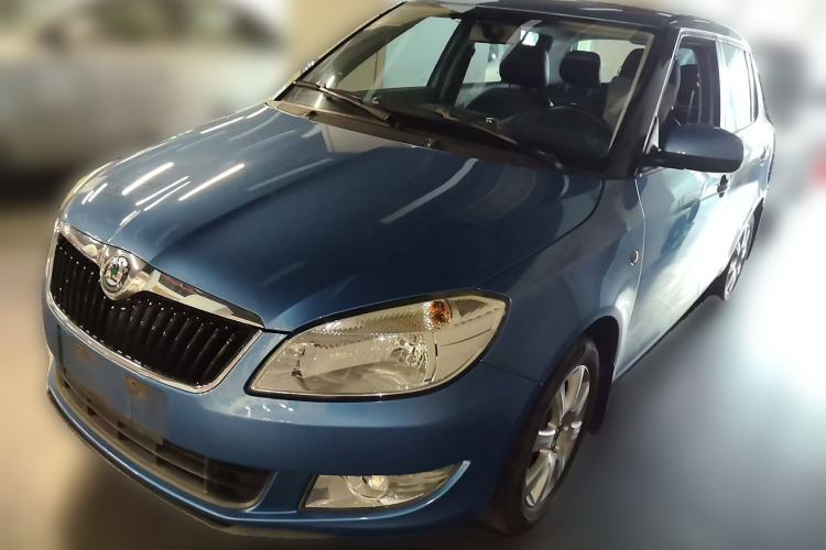 Used Skoda Fabia 2012 1.4L Automatic Crystal Edition