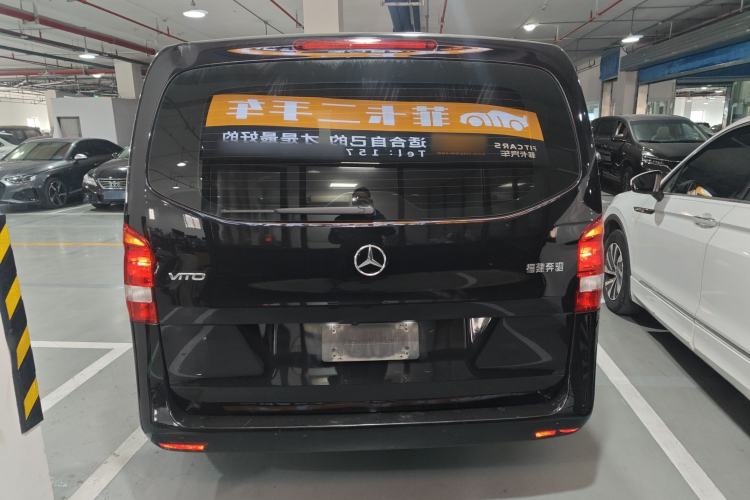 Used Mercedes-Benz Vito 2018 2.0T Elite Version 7 Seats China VI Emission Standard
