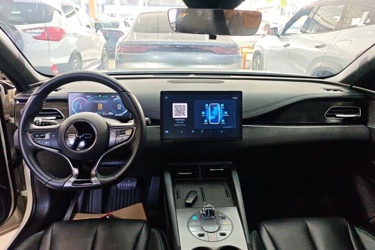 Used BYD Seal 06 New Energy 2024 DM-i 80KM Prestige Model Center Console