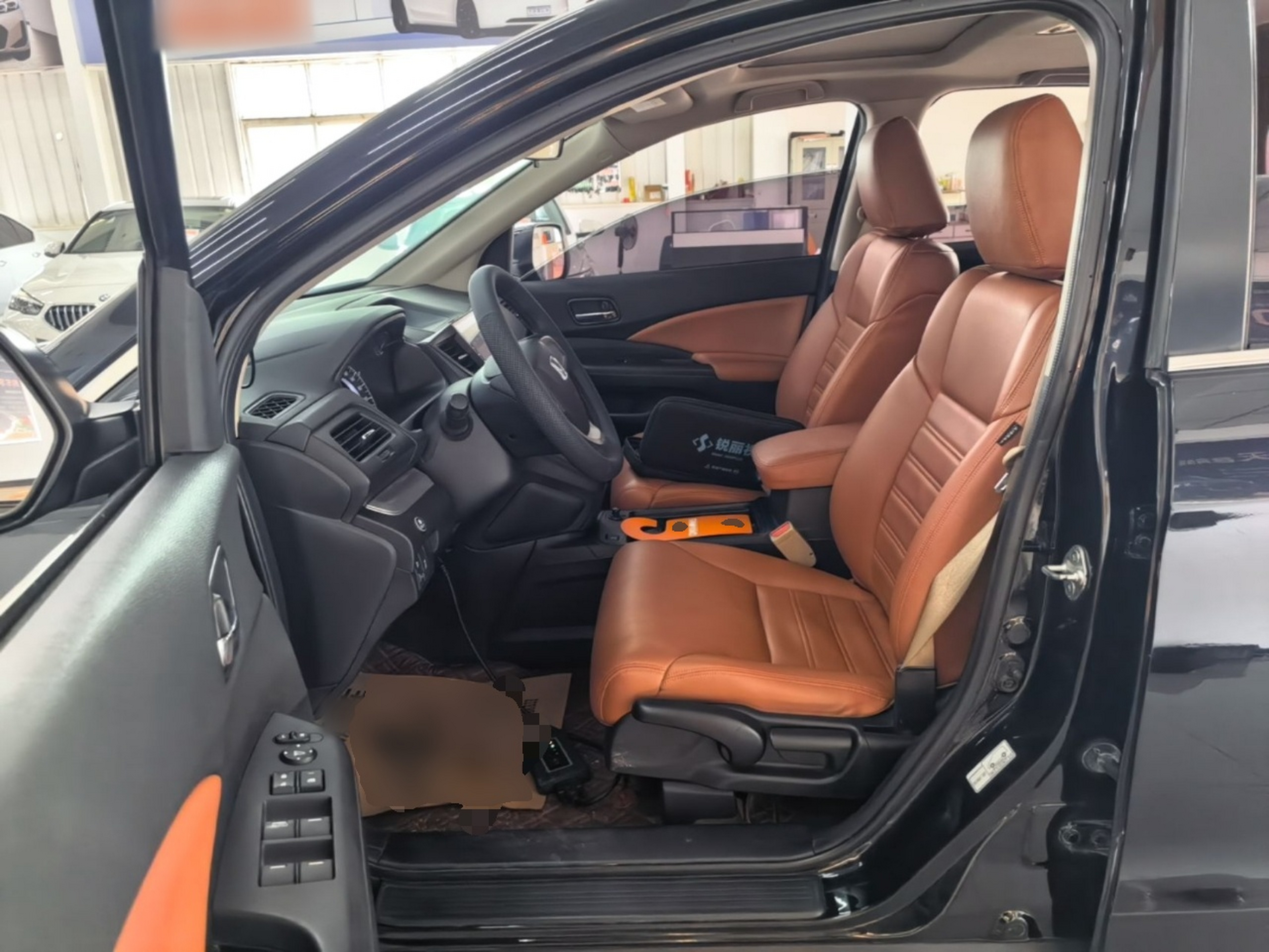 Interior delantero