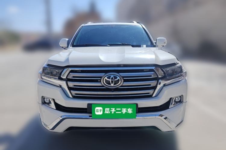 Used Toyota Land Cruiser 
