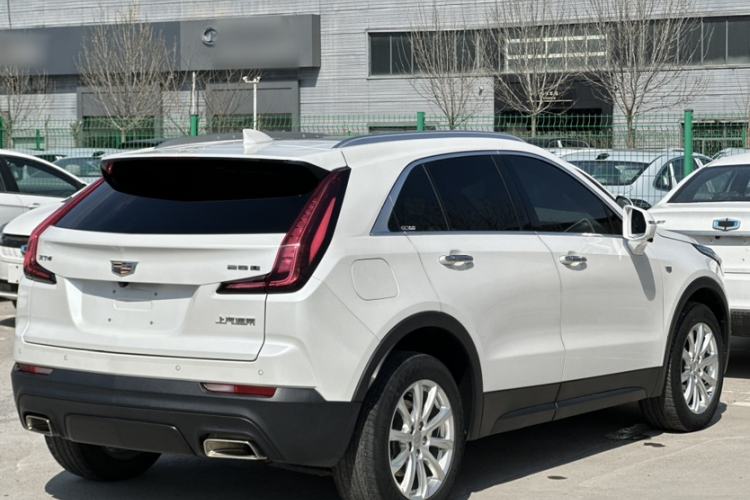 Used Cadillac XT4 2021 28T Two-Wheel Drive Tech Edition
