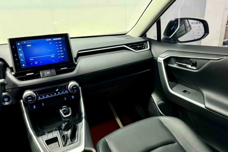 Used Toyota RAV4 2022 2.0L CVT Two-Wheel Drive Fashion Plus Edition