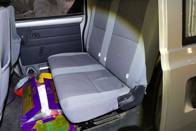 Used BAIC Weiwang 306 2011 1.3L base model 7 seats Left Rear Seat