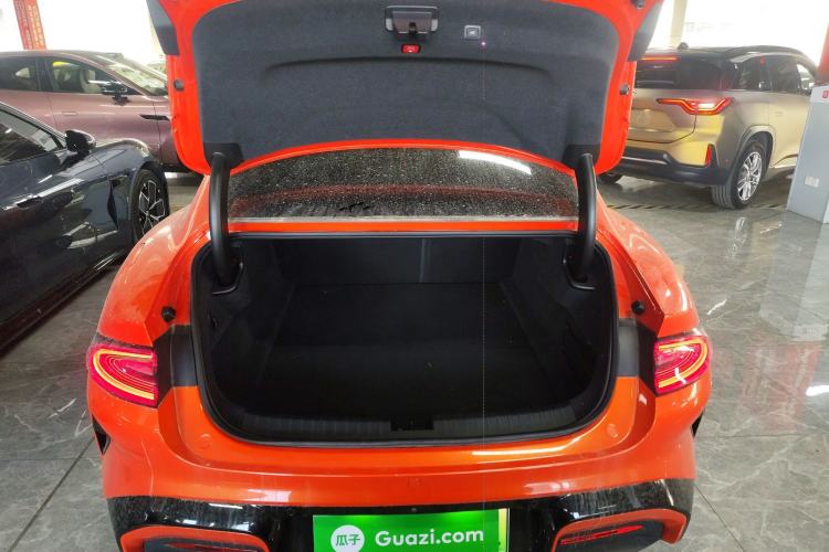 Used Xiaomi Auto SU7 2024 Rear-Drive Long-Range Intelligent Driving Version
