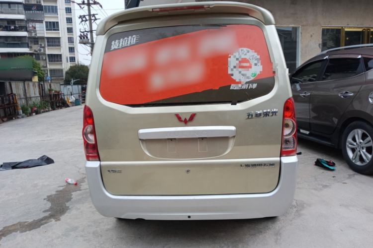 Used Wuling Rongguang 2011 1.2L Standard Version
