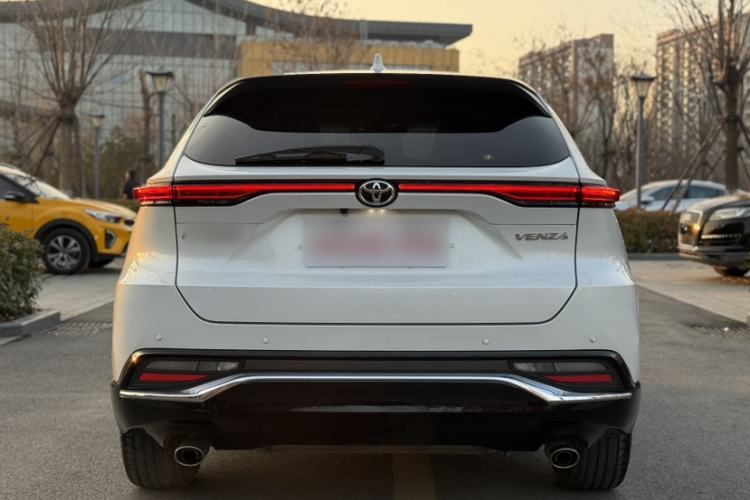 Used Toyota Venza 2023 2.0L CVT Two-Wheel Drive Prestige Version