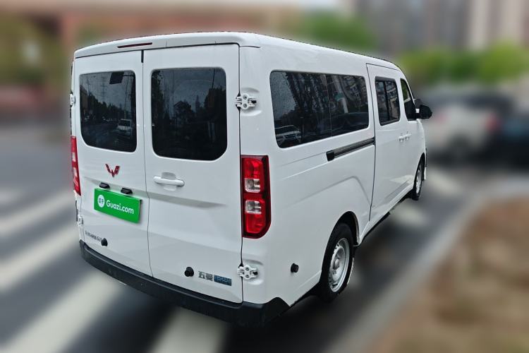 Used Wuling Yangguang 2026 Model, 440km Bus Comfort Edition, 6 Seats Exterior 5