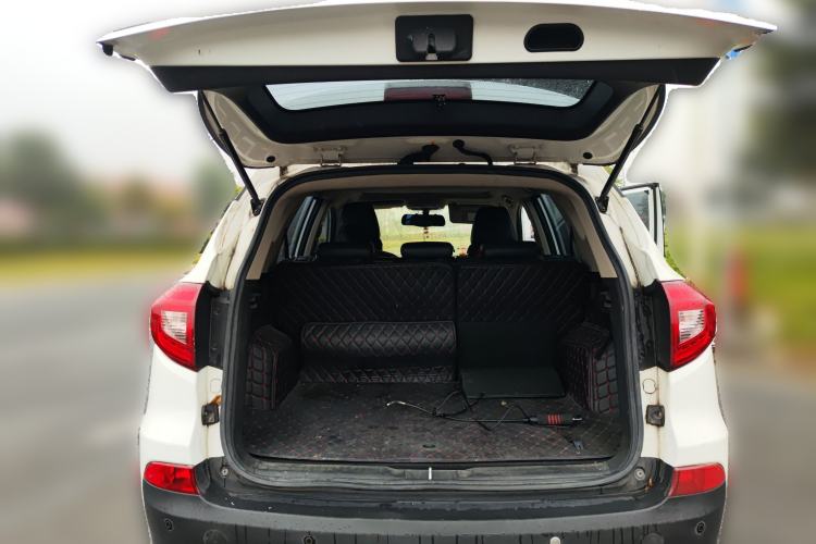 Used BYD Song 2016 1.5TI Manual Luxury Model
