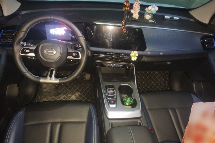 Used GAC Trumpchi GS3 2023 Shadow Speed 270T Dynamic Intelligence Edition Center Console