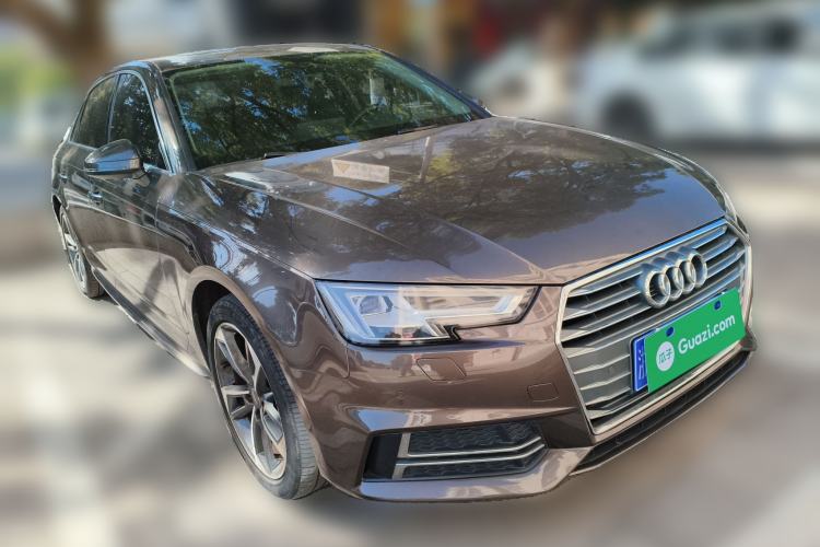 Used Audi A4L 2017 Plus 40 TFSI Sport Model

