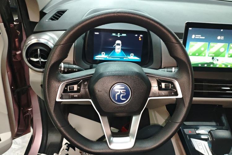 Used BYD Yuan Pro 2023 401KM Luxury Version
