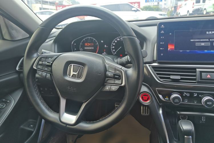 Used Honda Accord 2022 260TURBO Phantom Night · Prestige Edition Steering Wheel