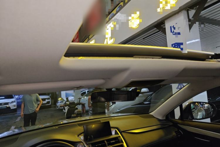 Used Lexus NX 2015 200T All-Wheel-Drive Fēngshàng Edition Headliner