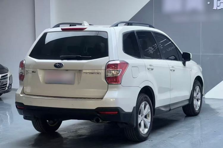 Used Subaru Forester 2014 2.0i Automatic Luxury Edition
