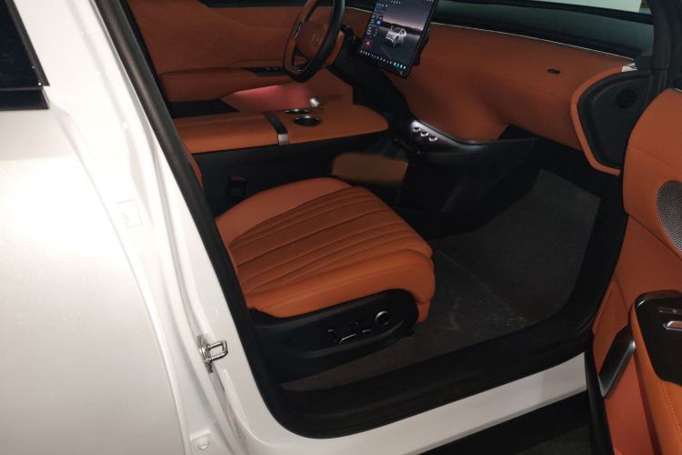 Used CHANGAN NEVO E07 2025 Extended-Range Two-Wheel Drive 39 kWh Max Intelligent Driving Version
