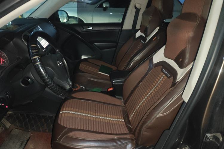 Used Volkswagen Tiguan 2015 1.8TSI Automatic Two-Wheel Drive Trend Edition Left Front Seat