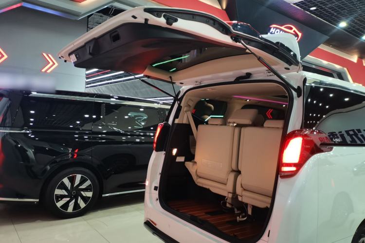 Used Toyota Alphard 2020 Dual-Engine 2.5L Prestige Edition