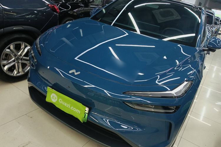 Used ONVO L60 2024 60 kWh All-Wheel Drive