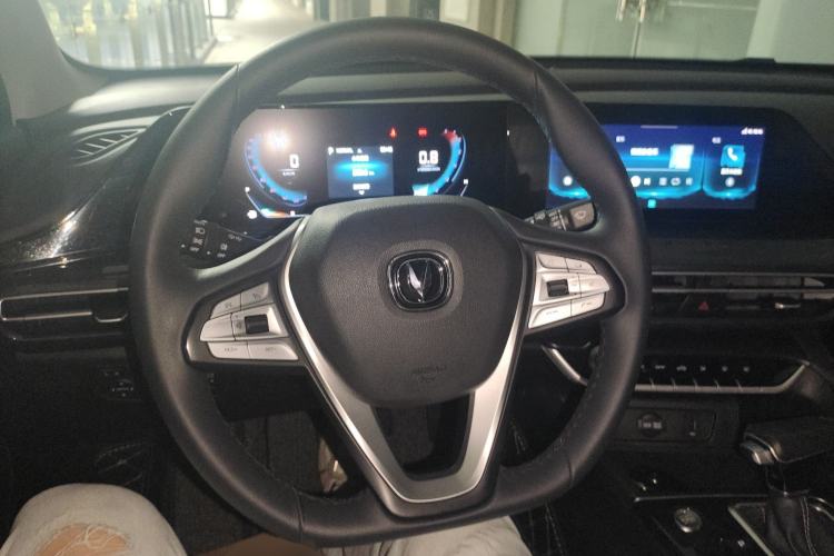 Used CHANGAN Eado 2020 PLUS Blue Whale NE 1.4T GDI DCT Prestige Model Steering Wheel