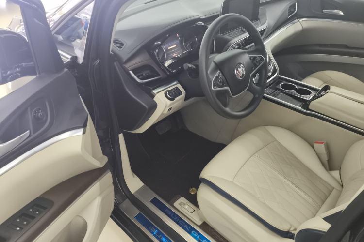 Used Buick GL8 2022 Land Cruiser Executive Class 652T Comfort Model
