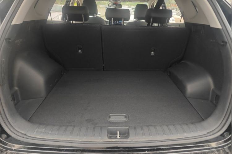 Used Hyundai Tucson 2019 280TGDi Dual-Clutch Two-Wheel Drive Fashion Edition China VI Standard Trunk