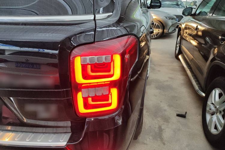 Used GAC Trumpchi GS7 2017 280T Two-Wheel Drive Luxury Model