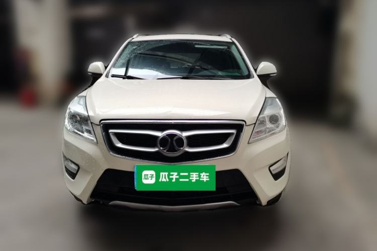 Used BAIC Senova X65 2015 2.0T Automatic Elite Model