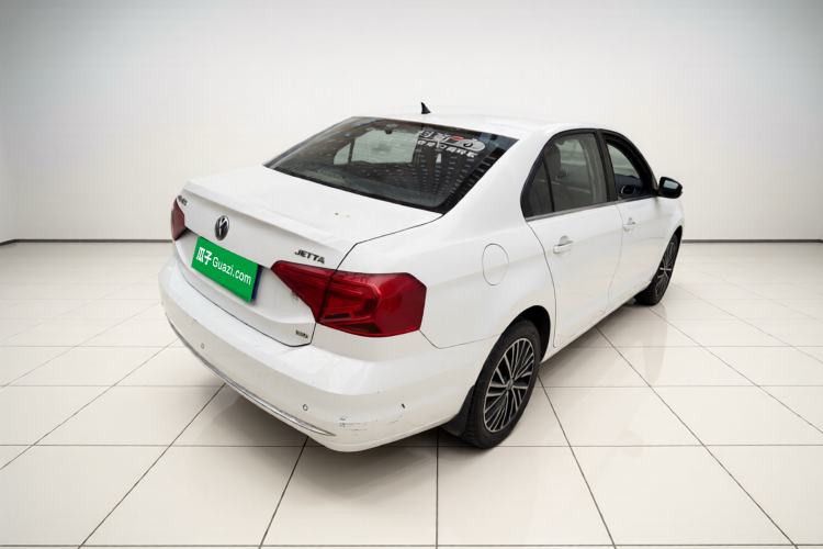 Used Volkswagen Jetta 2019 Dream Edition 1.5L Automatic Comfort Version Exterior 5