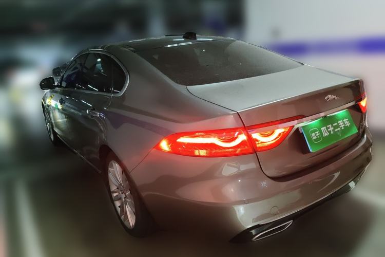 Used Jaguar XFL 2020 XFL 2.0T P250 Four-Wheel Drive Luxury Edition Rear Left 45 Deg