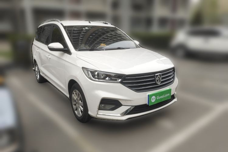 Used Baojun 360 2019 1.5L Manual Elite Version China VI Front Right 45 Deg