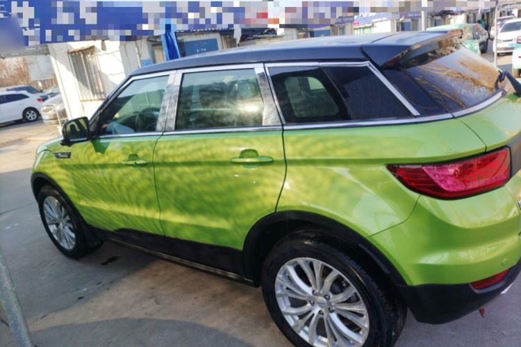 Used Land X7 2015 2.0T Panoramic Prestige Edition
