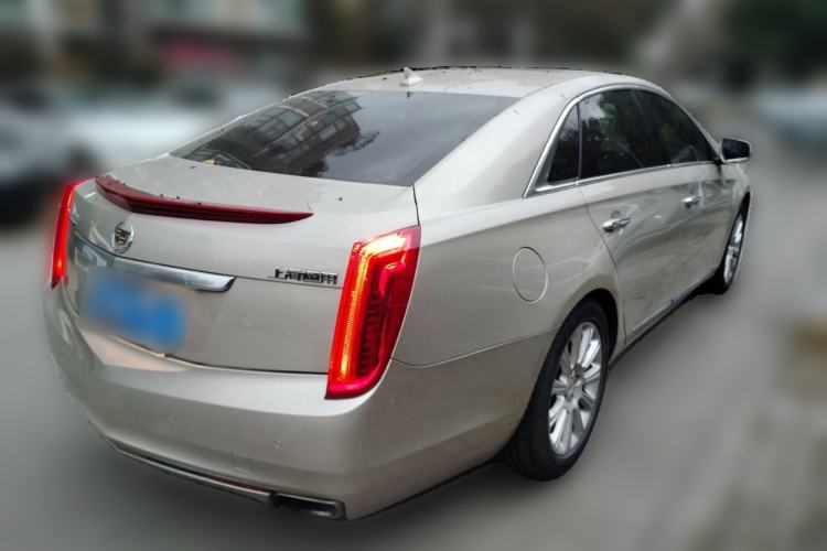 Used Cadillac XTS 2013 28T Luxury Model
