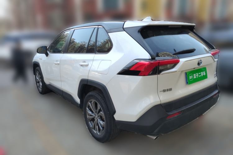 Used Toyota RAV4 2023 Dual-Motor 2.5L E-CVT Two-Wheel Drive Elite Edition
