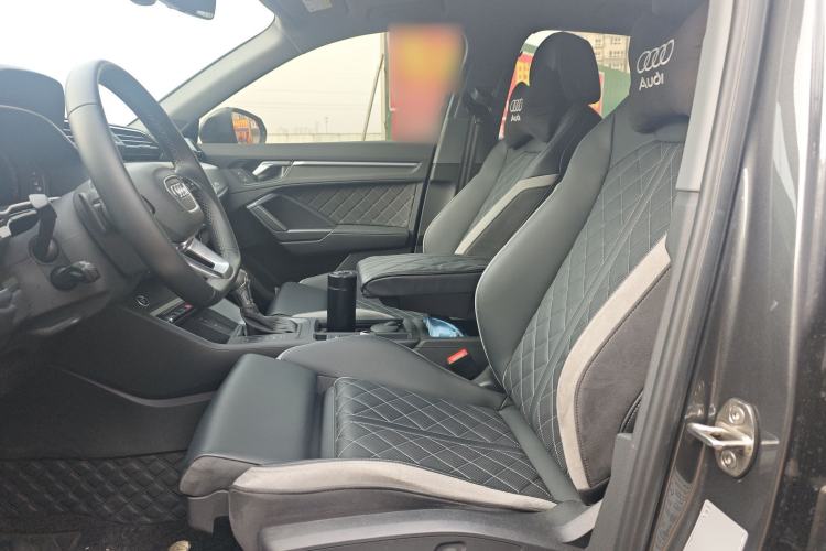 Used Audi Q3 2025 quattro 45th Anniversary Edition 40TFSI Fashionable and Dynamic Model Left Front Seat