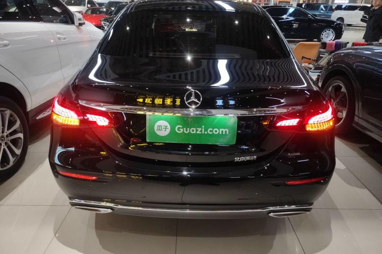 Used Mercedes-Benz E-Class 2023 Facelift E 260 L 4MATIC
