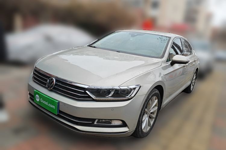 Used Volkswagen Magotan 2019 330TSI DSG Leading Edition China V Standard