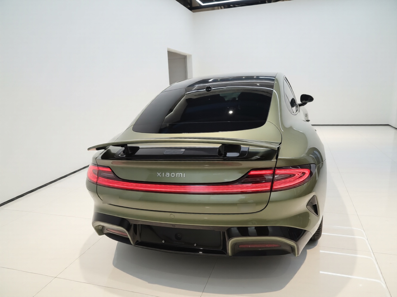 Xiaomi Auto SU7 2024 Rear-Drive Ultra-Long Range Advanced Pro-Level Intelligent Driving Version — снимка 5