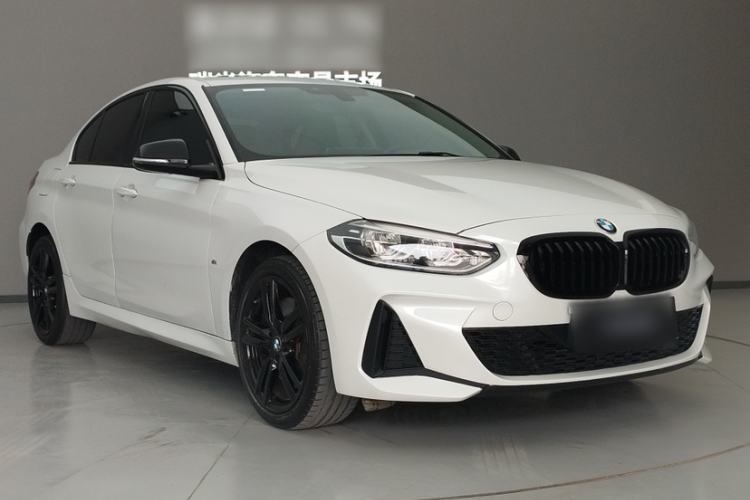 Used BMW 1 Series 2023 125i M Sport Night Edition Exterior 7