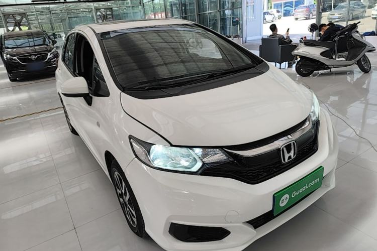Used Honda Fit 2018 1.5L CVT Comfort Sunroof Version
