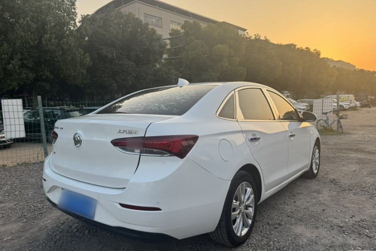 Used Buick GT 2018 15T Manual Elite Version China V Standard Exterior 4