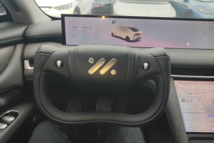 Used IM LS6 2025 Lingxi Intelligent Driving Edition Steering Wheel