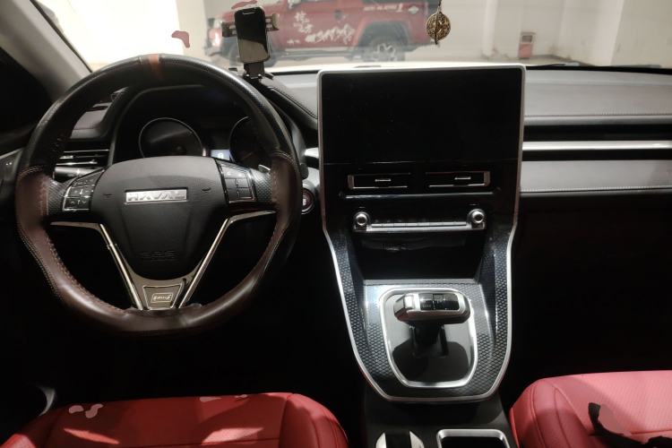 Used Haval M6 2023 PLUS 1.5T DCT Elite Smart Connectivity Model Center Console