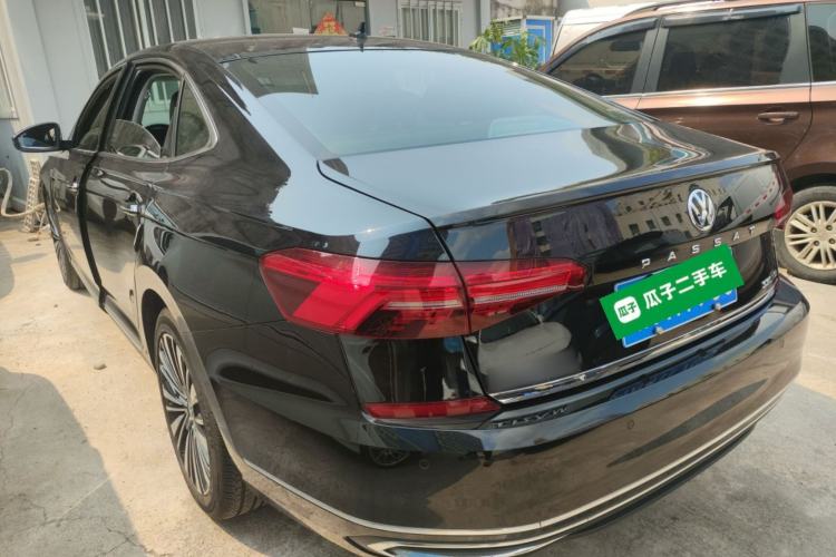 Used Volkswagen Passat 2019 330TSI Luxury Edition China VI Standard Exterior 2