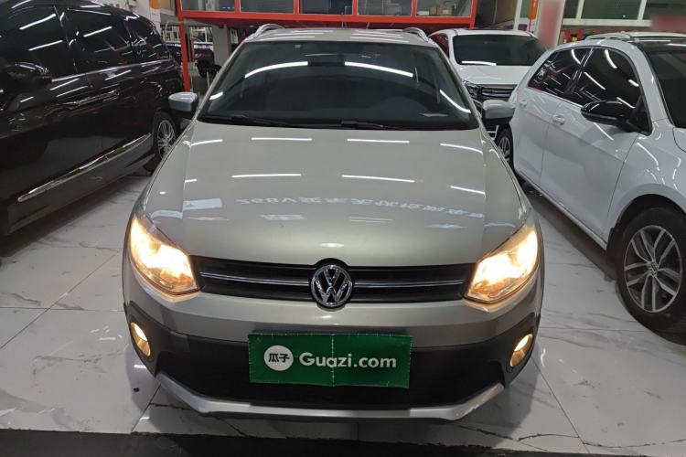 Used Volkswagen Polo 2012 1.6L Cross Polo MT